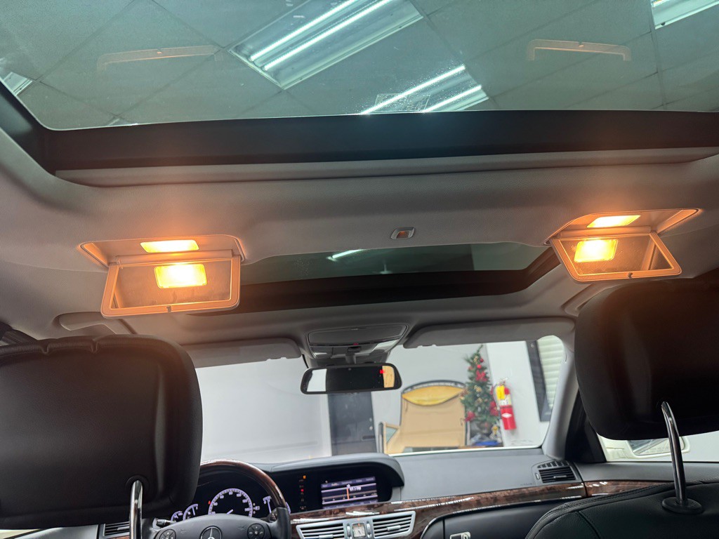 2013 Mercedes-Benz S-Class Image 55