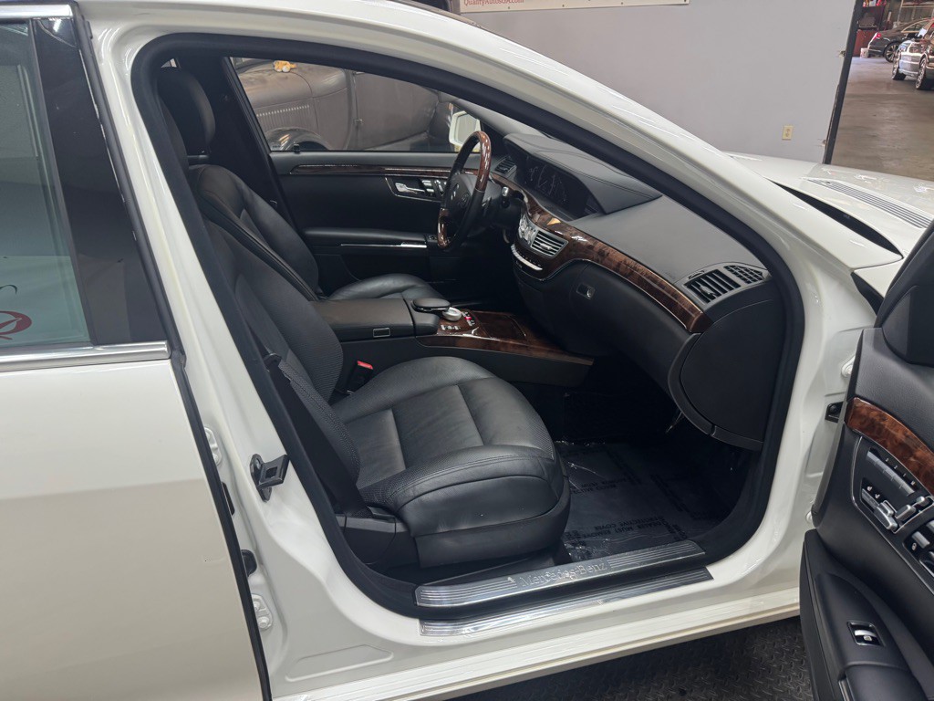 2013 Mercedes-Benz S-Class Image 75