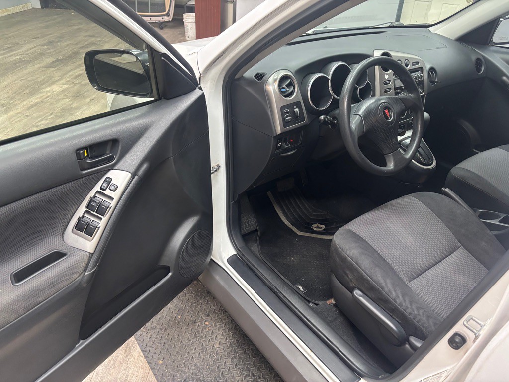 2007 Pontiac Vibe Image 5