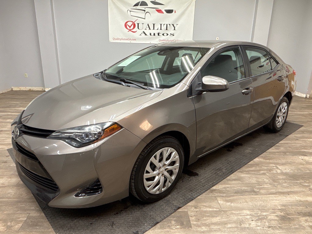 2018 Toyota Corolla Image 1