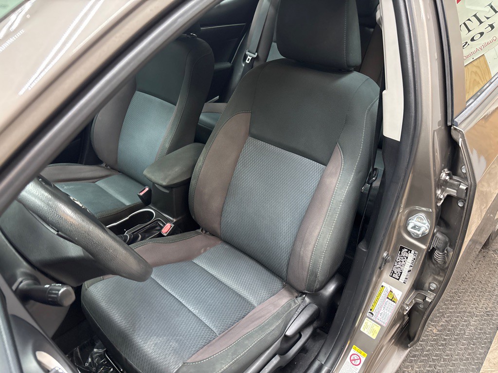 2018 Toyota Corolla Image 16