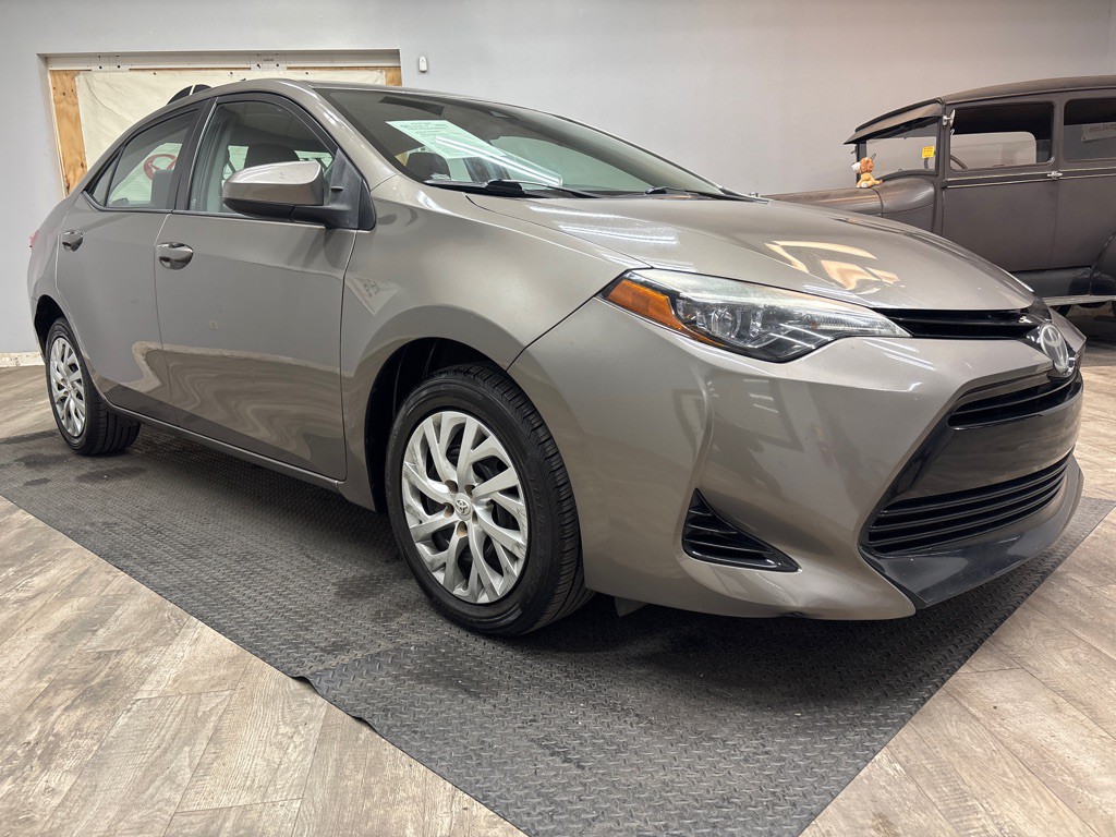 2018 Toyota Corolla Image 3