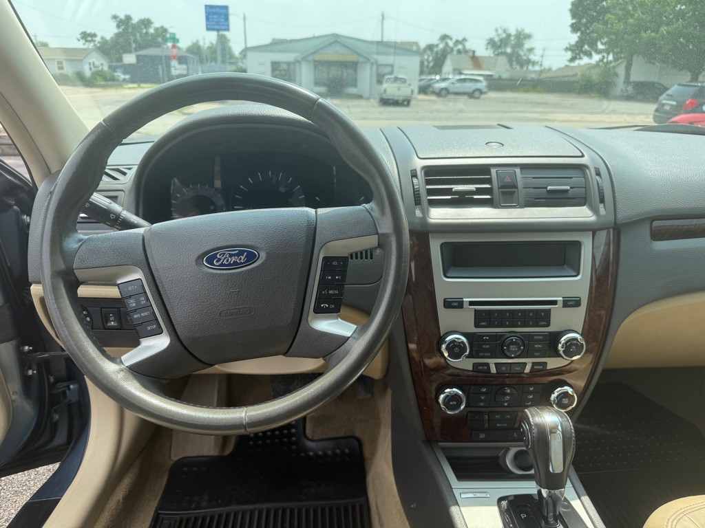 2012 Ford Fusion Image 11