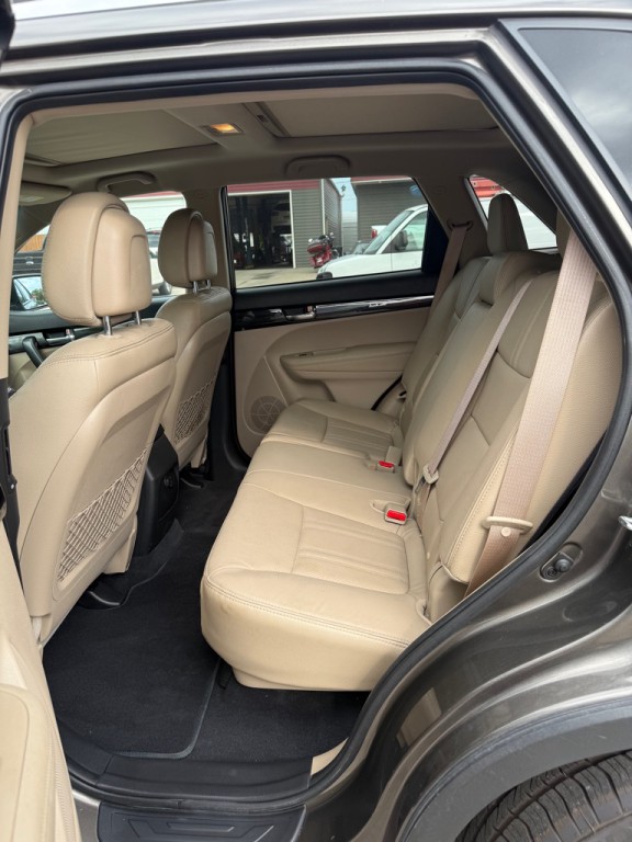 2013 Kia Sorento Image 11