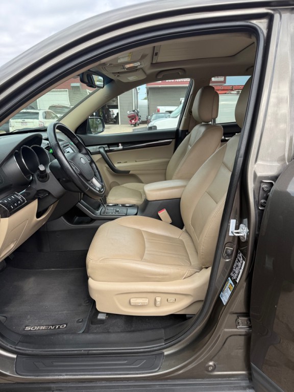 2013 Kia Sorento Image 12