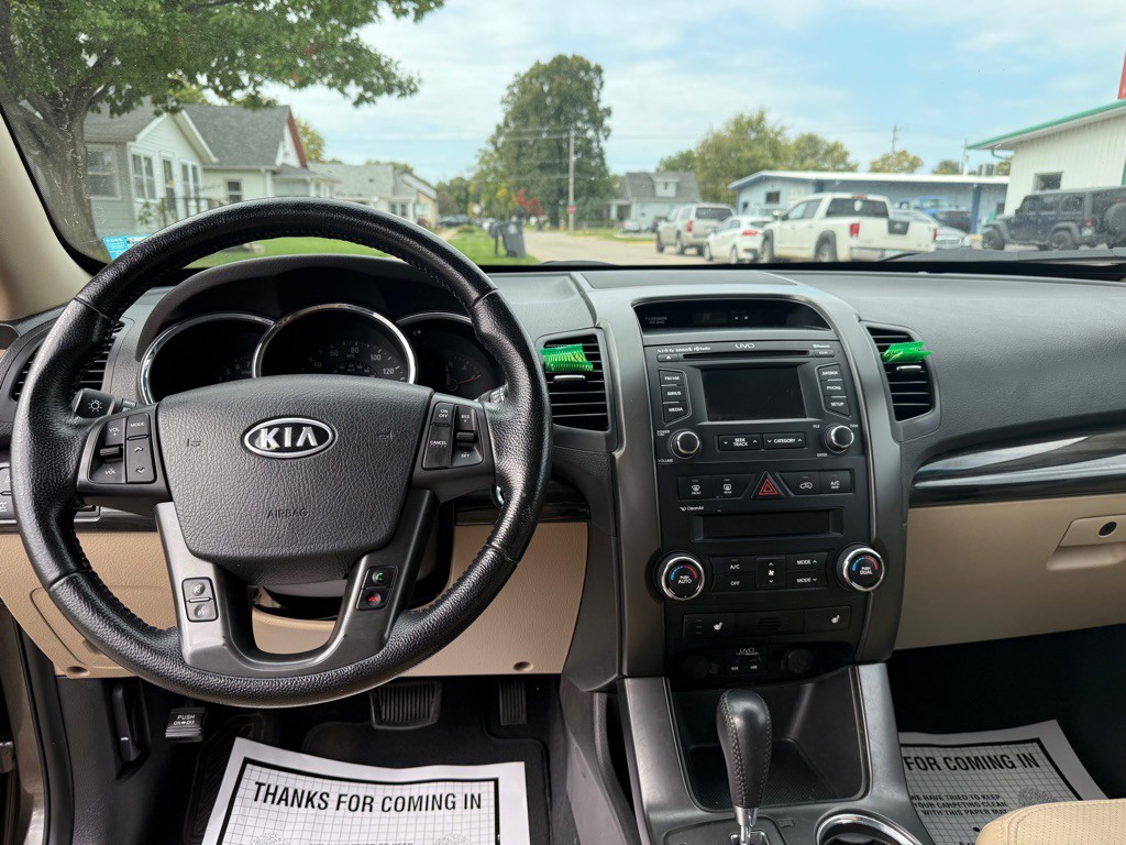 2013 Kia Sorento Image 13
