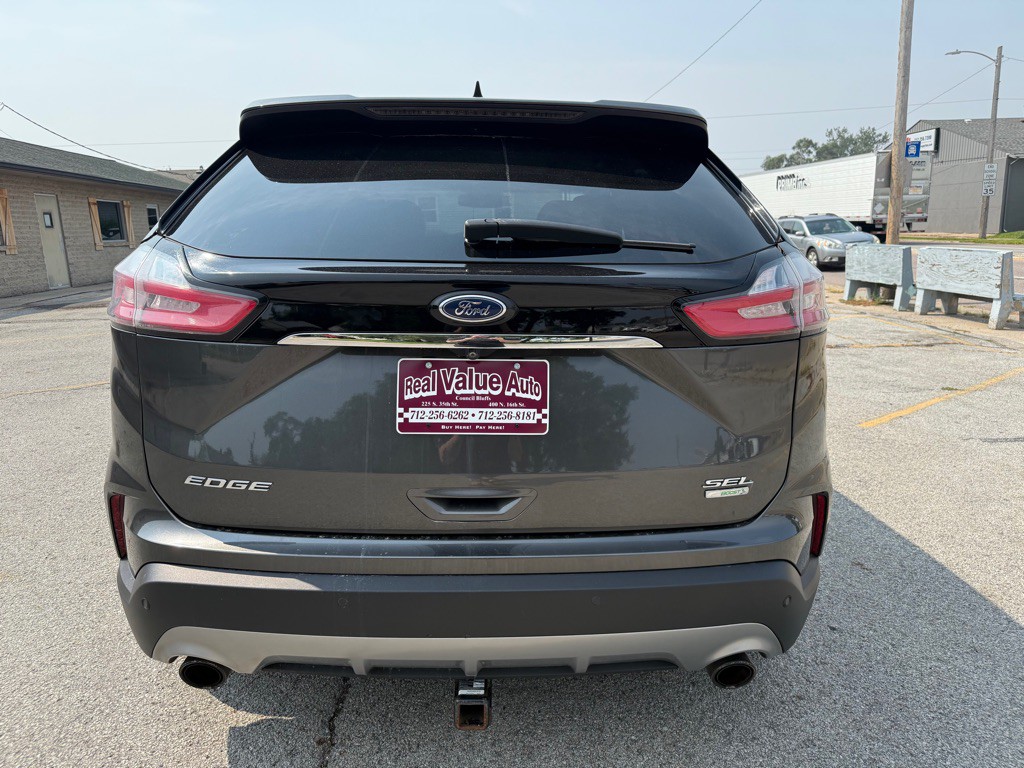 2019 Ford Edge Image 4