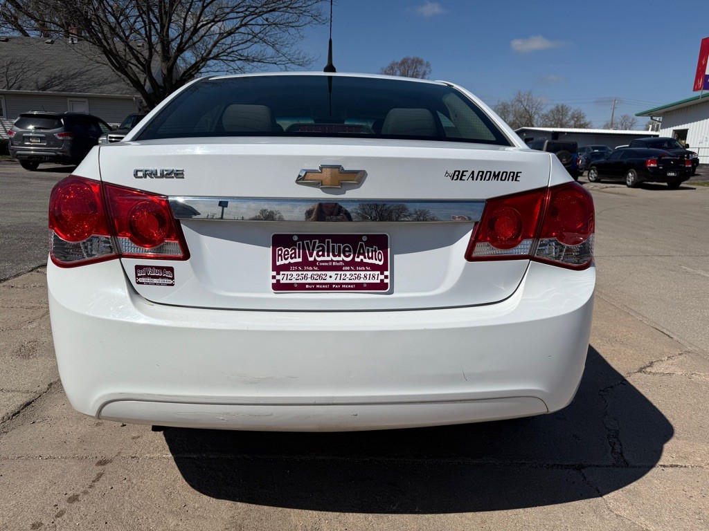 2011 Chevrolet Cruze Image 4