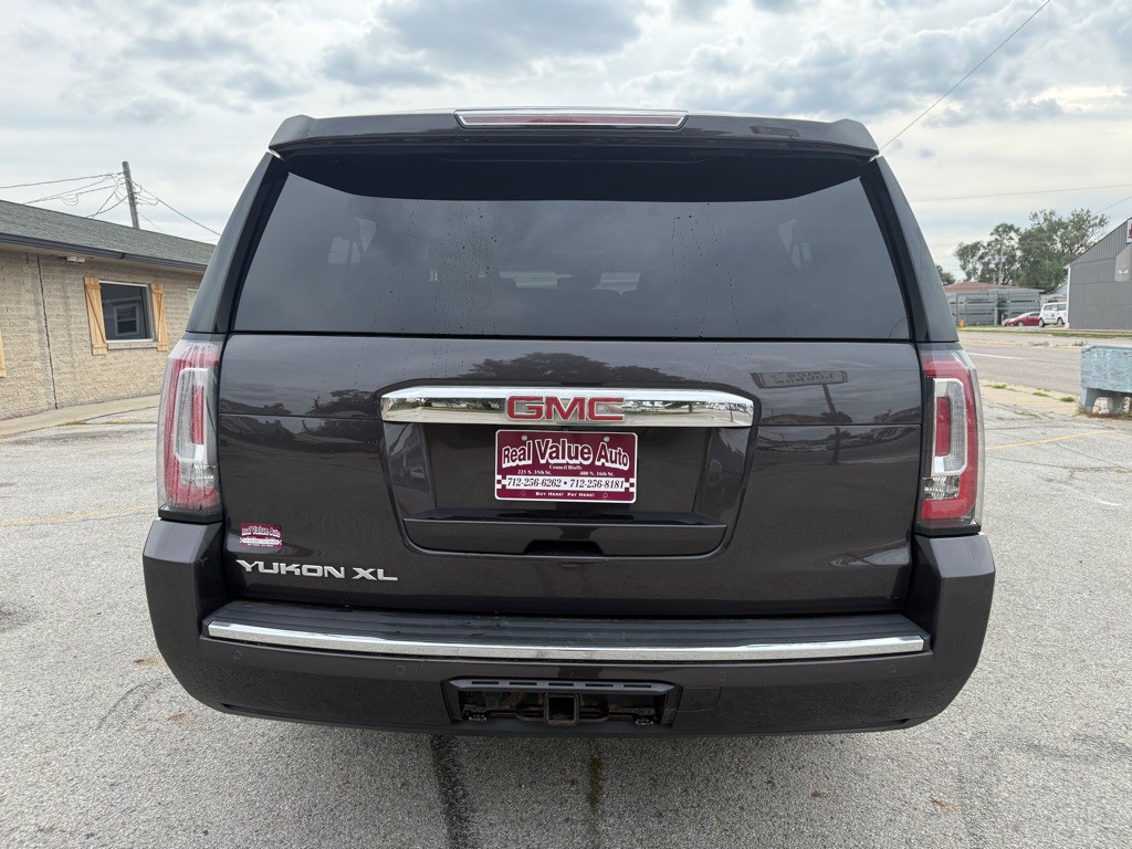 2015 GMC Yukon Image 4