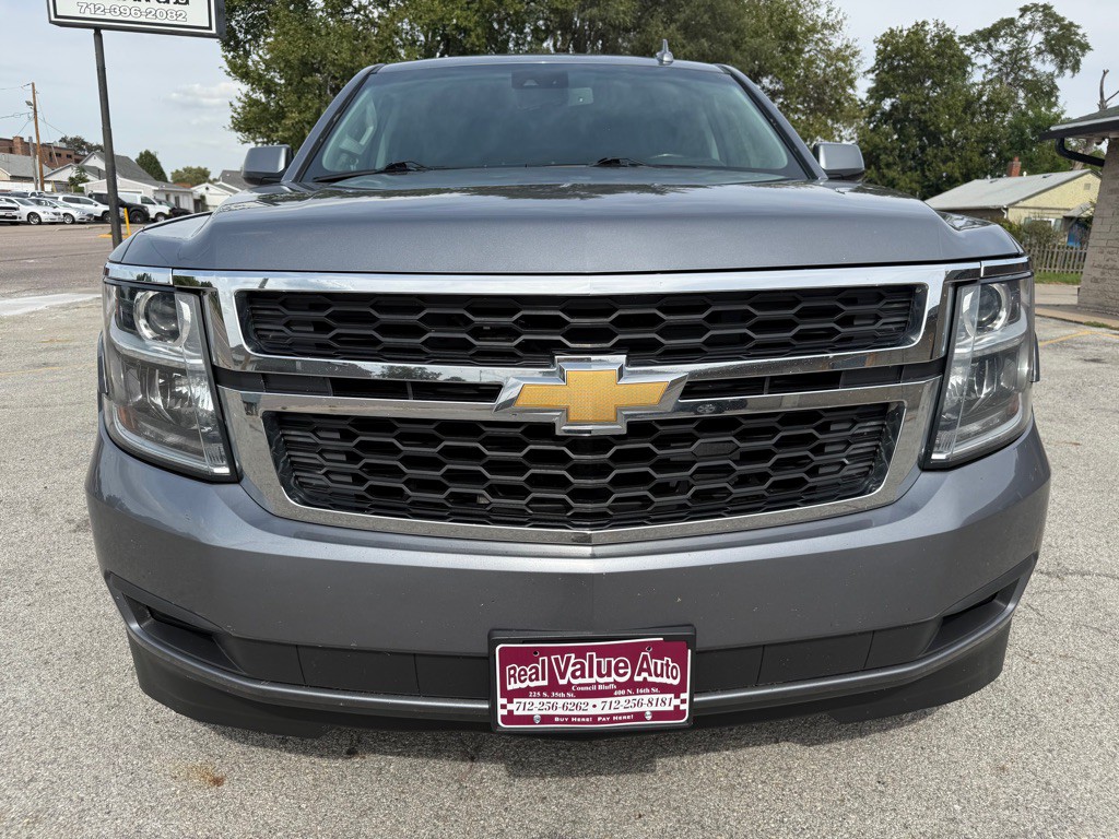 2018 Chevrolet Suburban Image 8