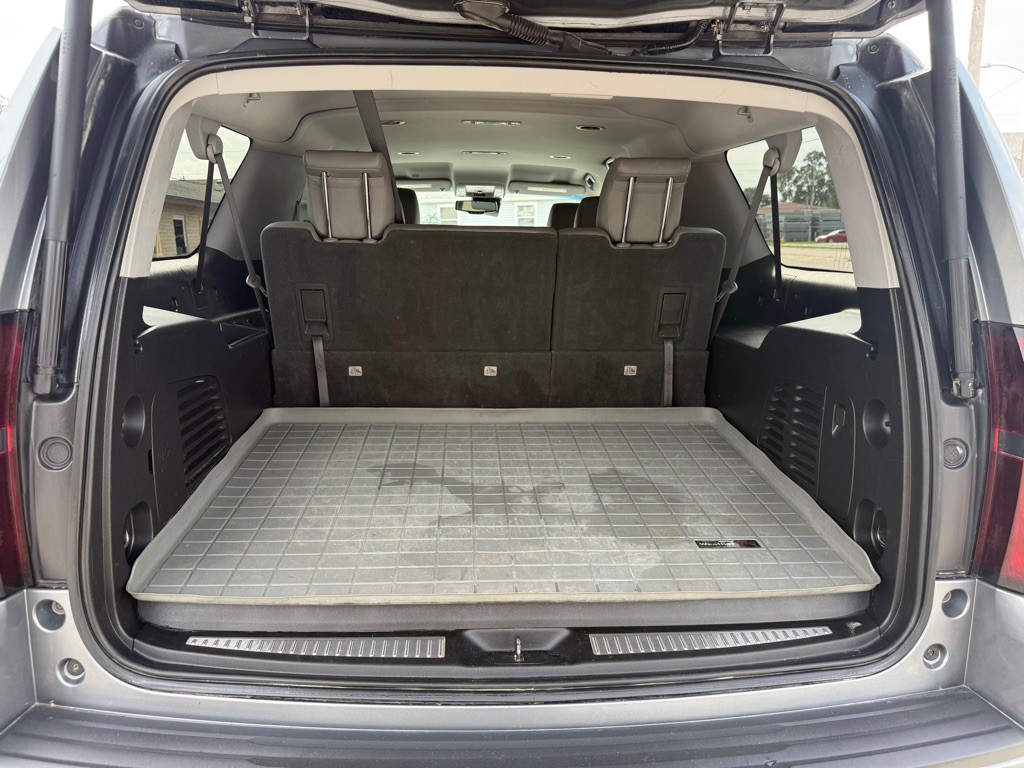 2018 Chevrolet Suburban Image 9
