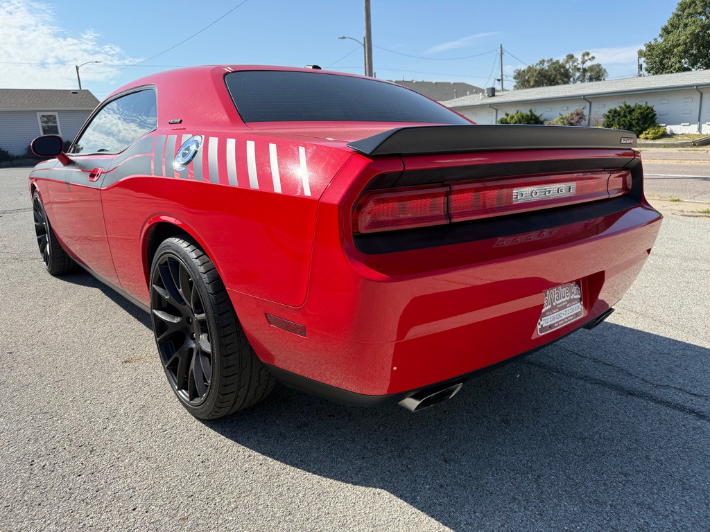 2010 Dodge Challenger Image 3
