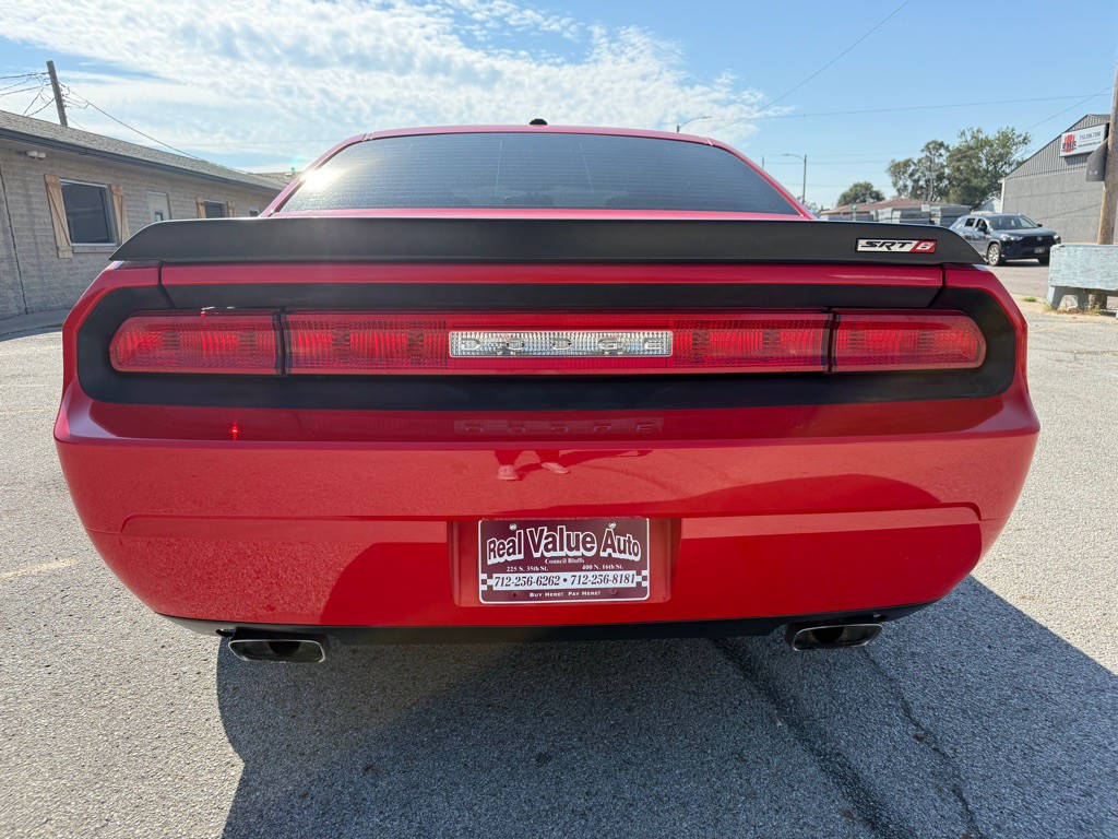 2010 Dodge Challenger Image 4