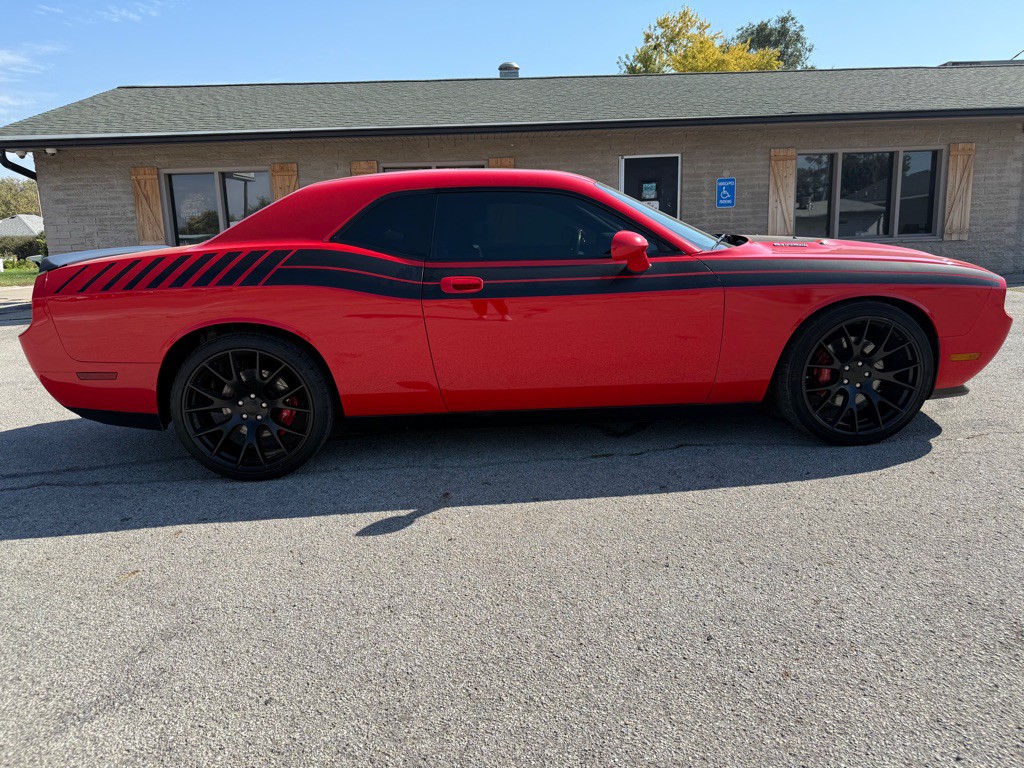 2010 Dodge Challenger Image 6
