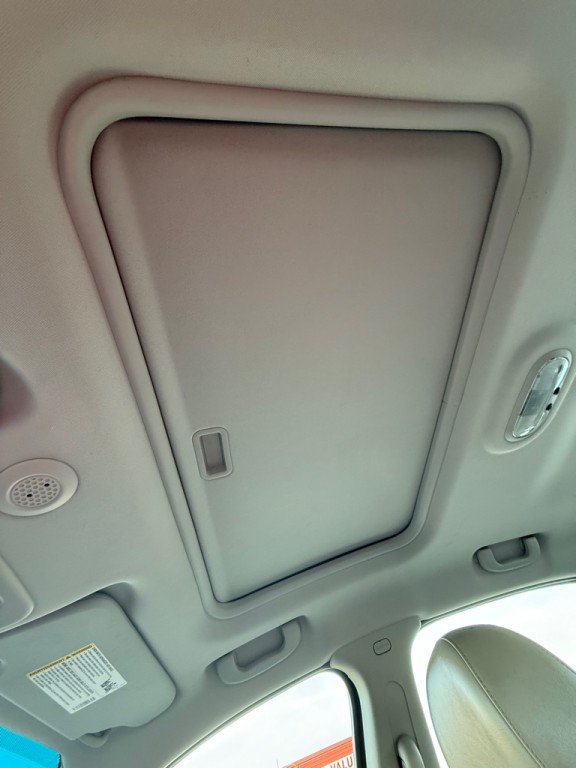 2012 Chevrolet Impala Image 12