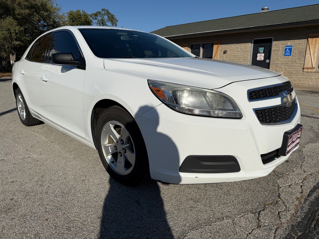 2013 Chevrolet Malibu Image 7