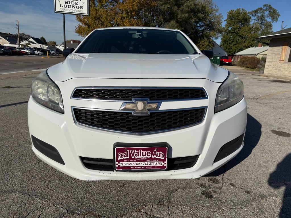 2013 Chevrolet Malibu Image 8