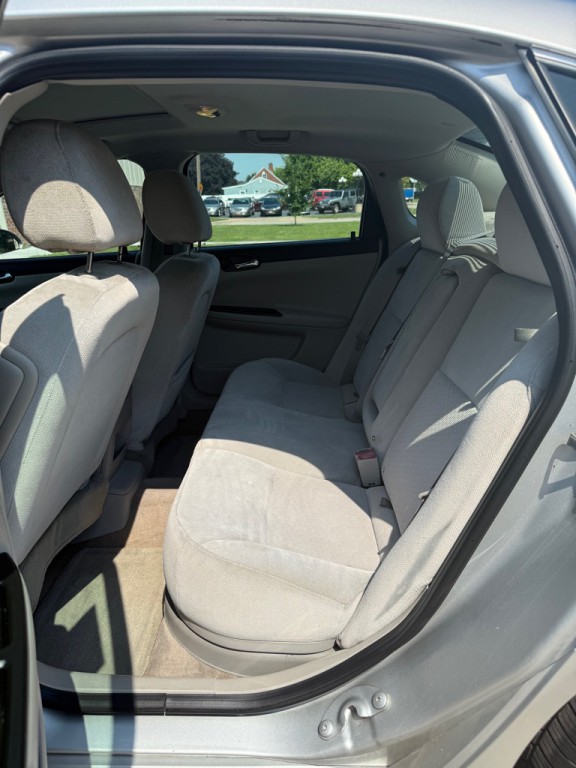 2012 Chevrolet Impala Image 9