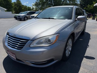 Image for 2013 Chrysler 200 Touring ID: 6953399