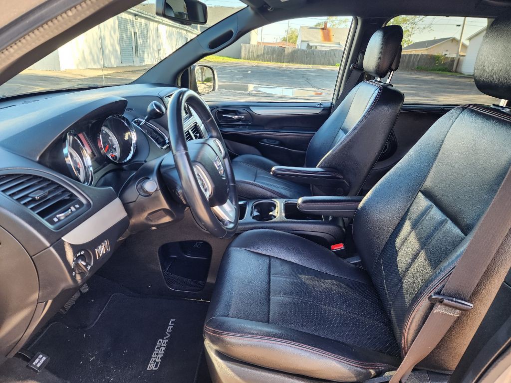 2017 Dodge Grand Caravan Image 12