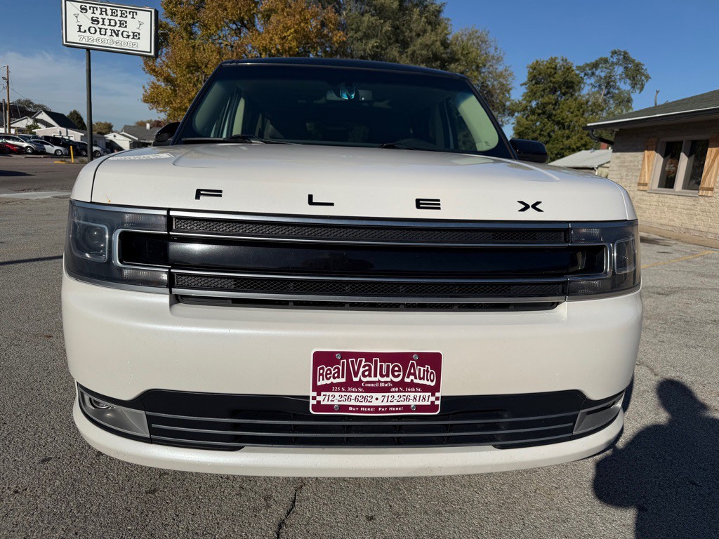 2016 Ford Flex Image 8