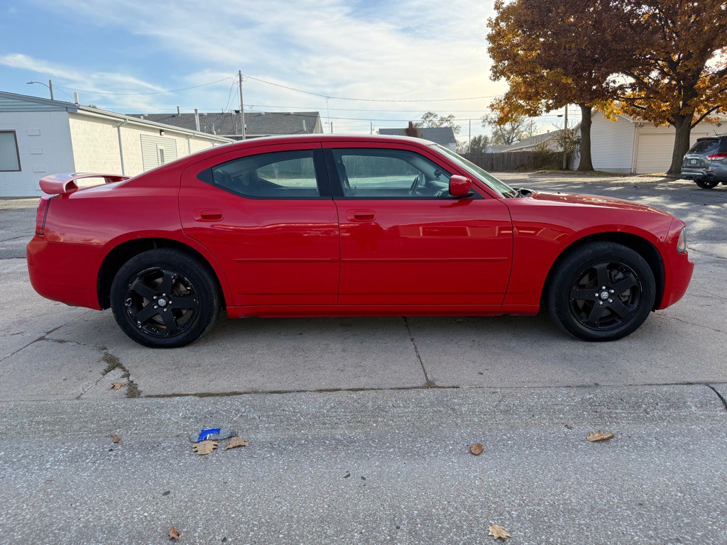 2010 Dodge Charger Image 6