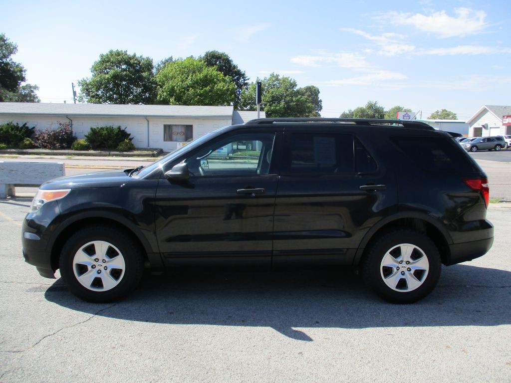 2013 Ford Explorer Image 2