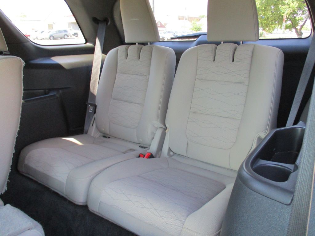 2013 Ford Explorer Image 9