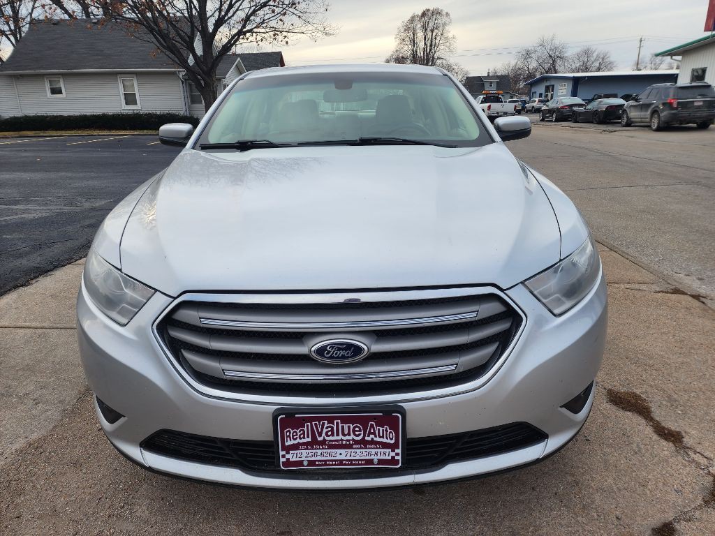 2014 Ford Taurus Image 8