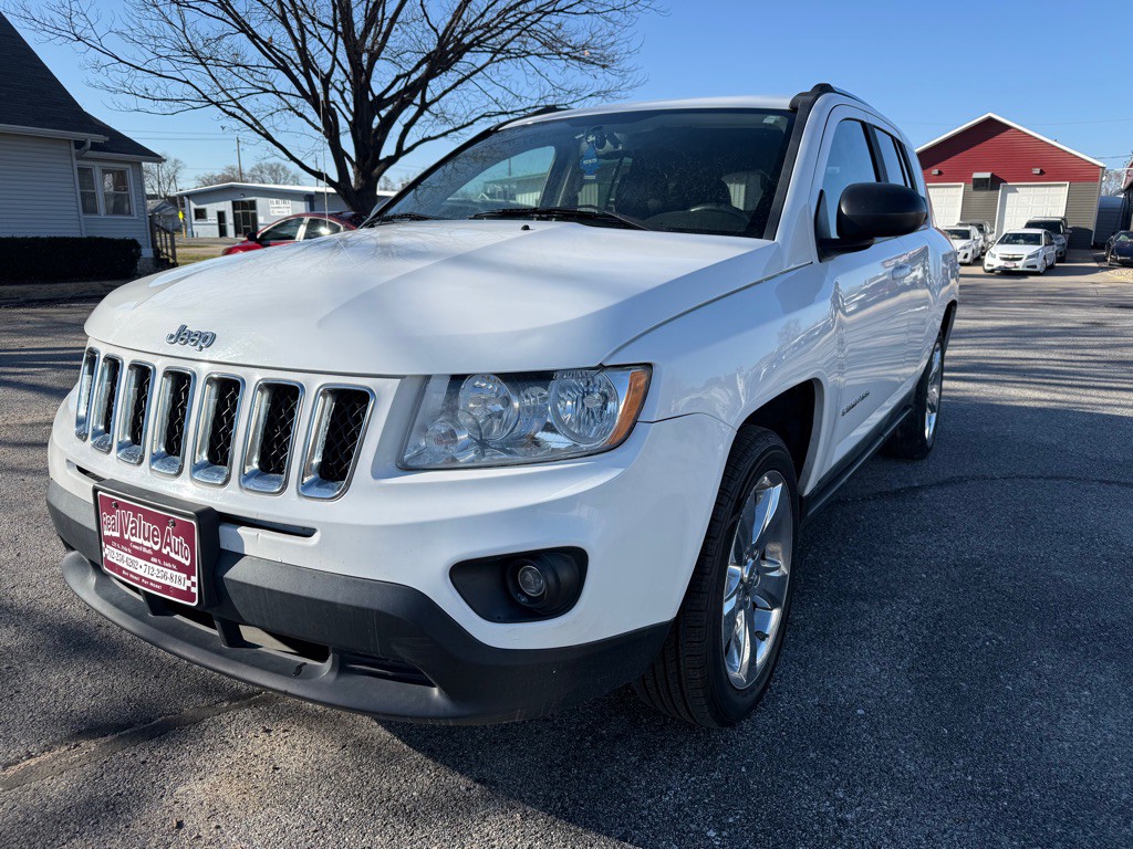 2011 Jeep Compass Image 1