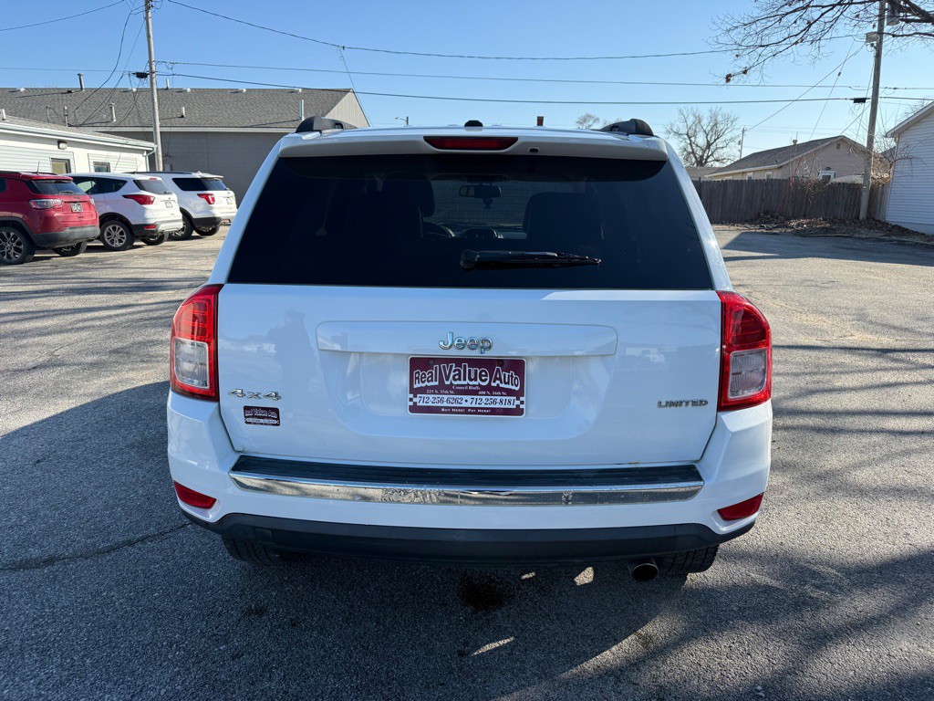 2011 Jeep Compass Image 4