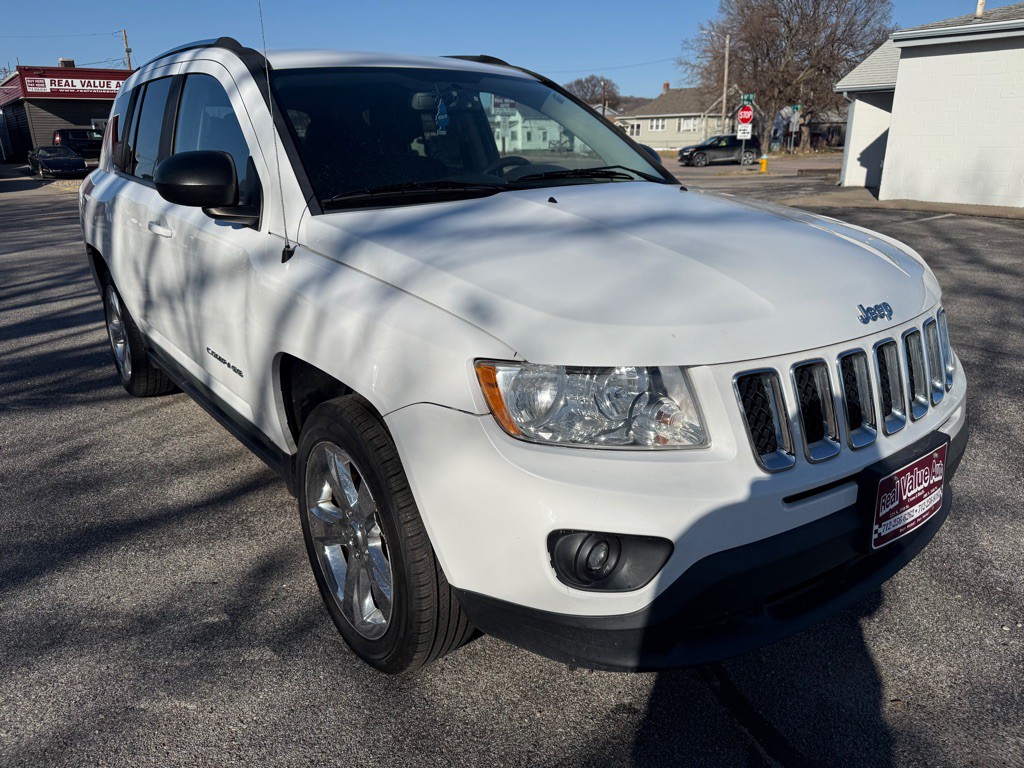 2011 Jeep Compass Image 7