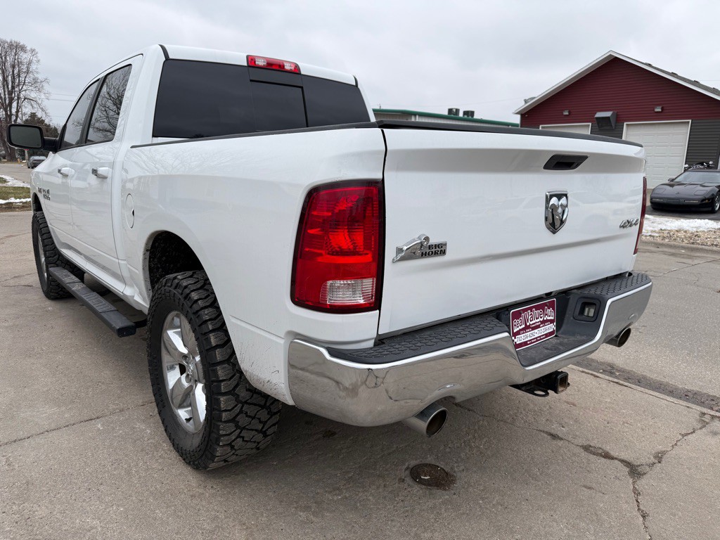 2015 RAM 1500 Image 3