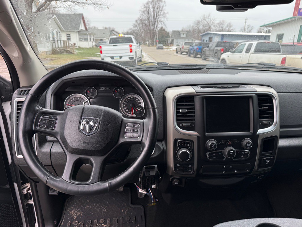 2015 RAM 1500 Image 12