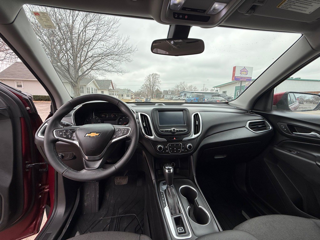 2018 Chevrolet Equinox Image 12