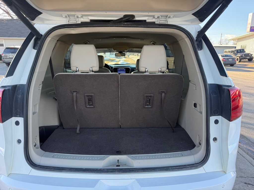 2019 GMC Acadia Image 9