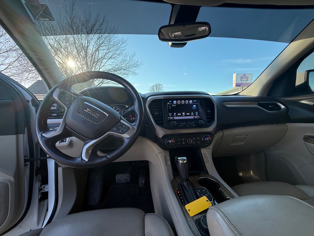 2019 GMC Acadia Image 12