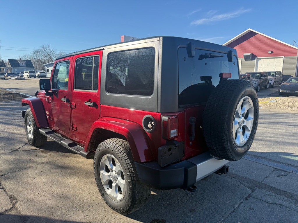 2013 Jeep Wrangler Unlimited Image 3