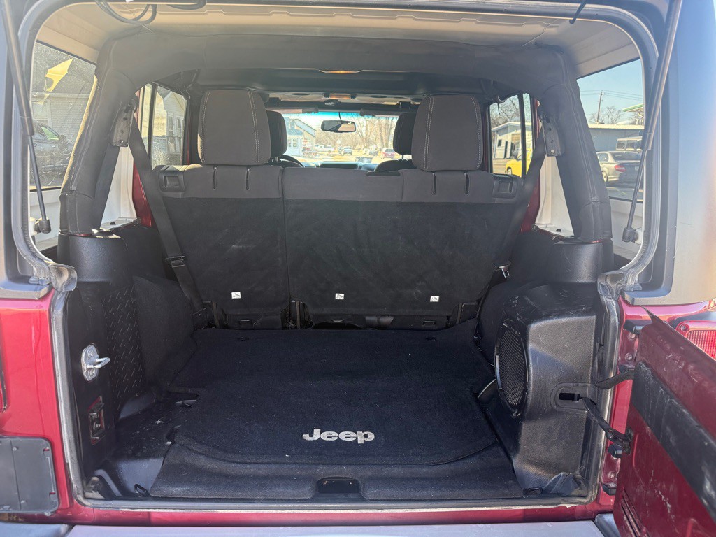 2013 Jeep Wrangler Unlimited Image 9