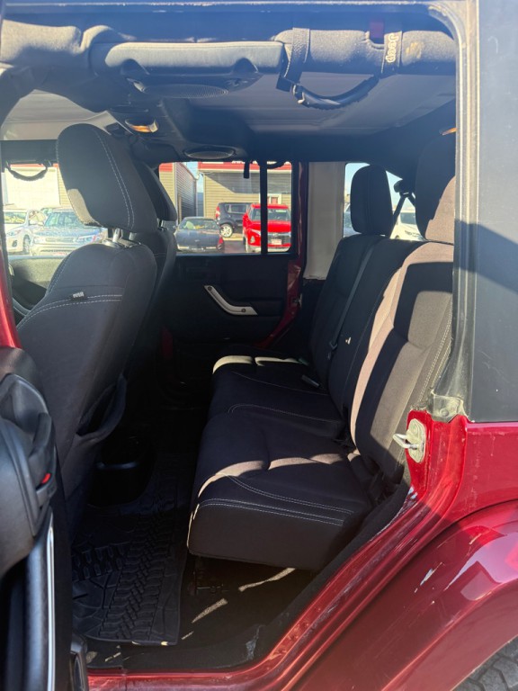 2013 Jeep Wrangler Unlimited Image 10