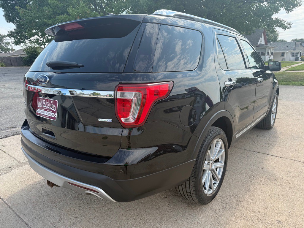2016 Ford Explorer Image 5