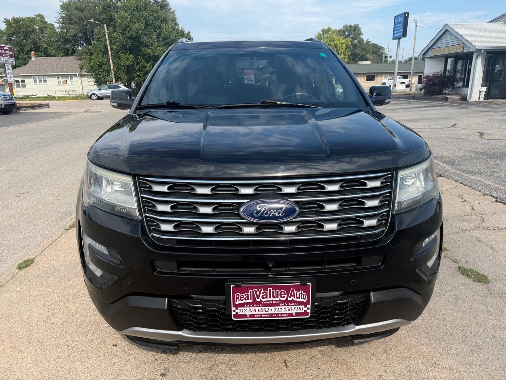 2016 Ford Explorer Image 8