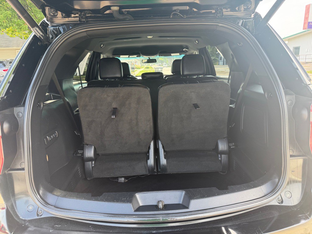 2016 Ford Explorer Image 9