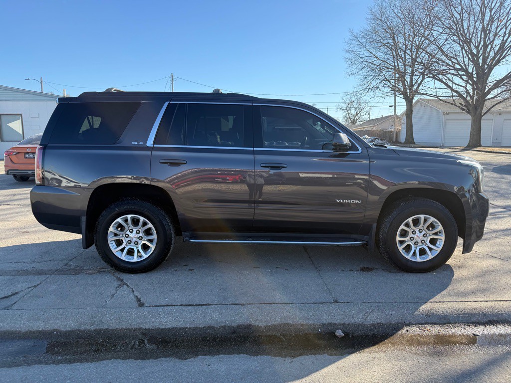 2017 GMC Yukon Image 6