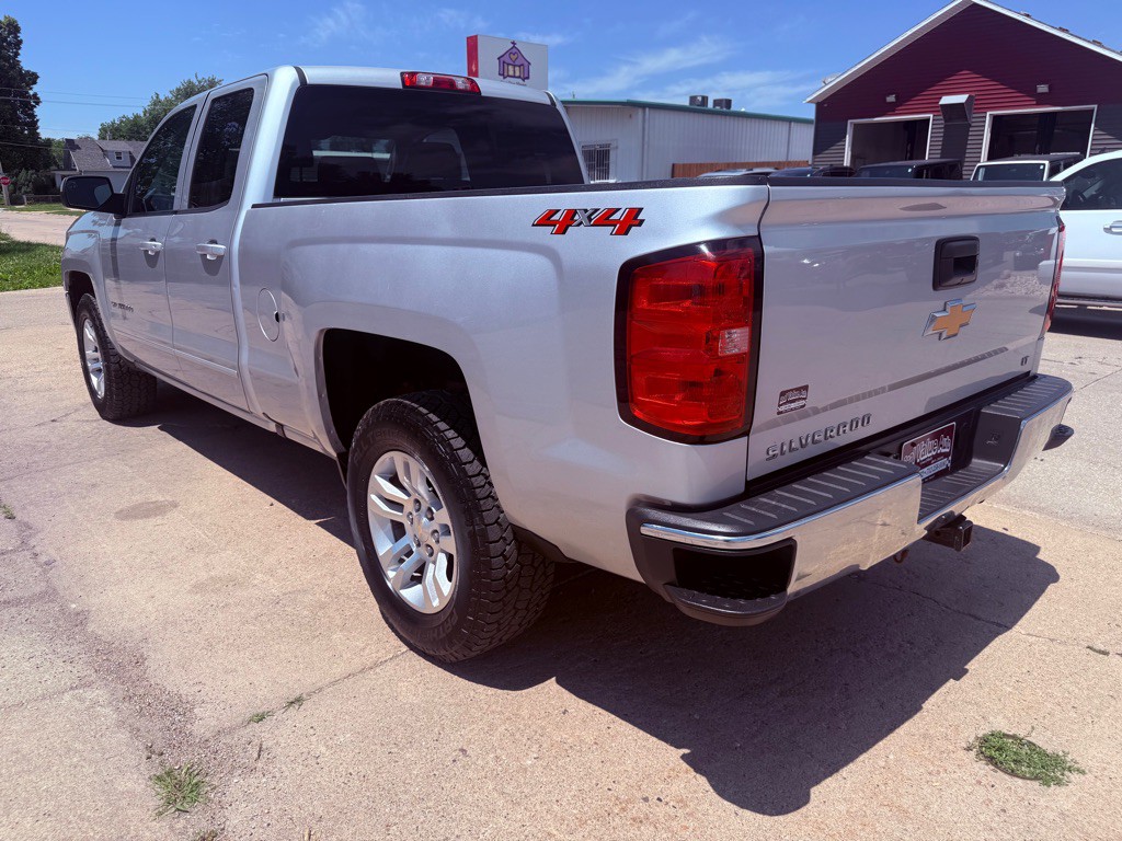 2018 Chevrolet Silverado 1500 Image 3