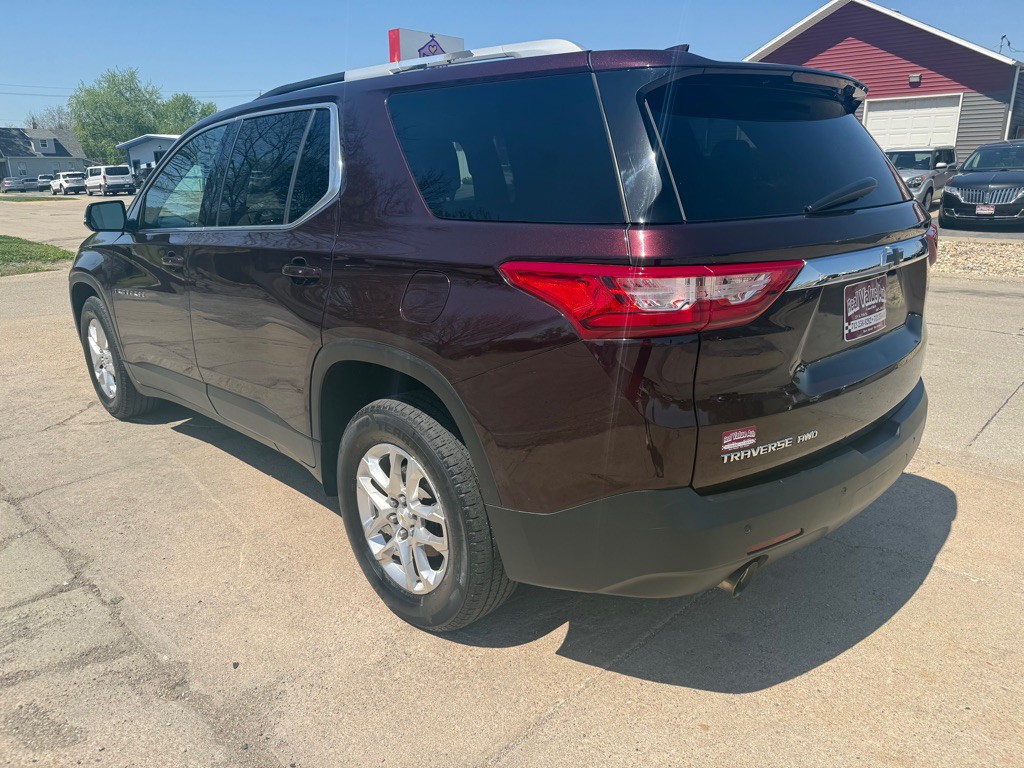 2018 Chevrolet Traverse Image 3