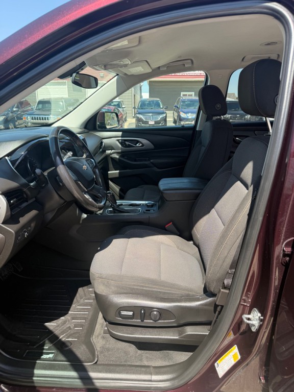 2018 Chevrolet Traverse Image 12