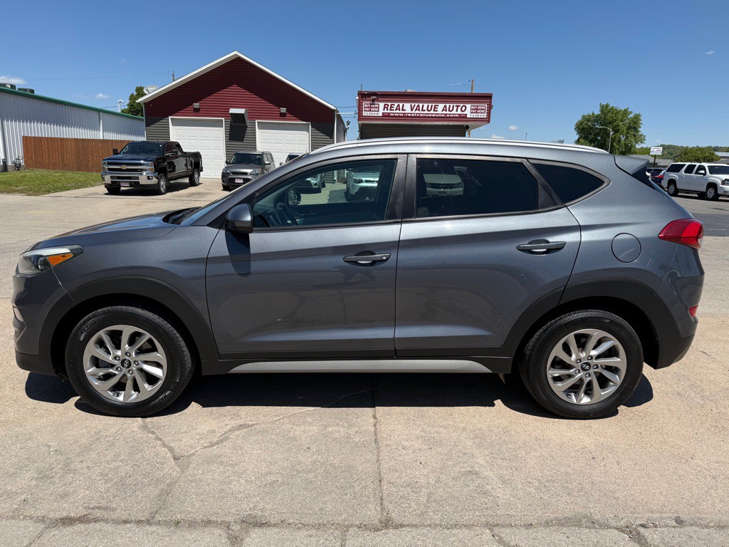 2018 Hyundai Tucson Image 2