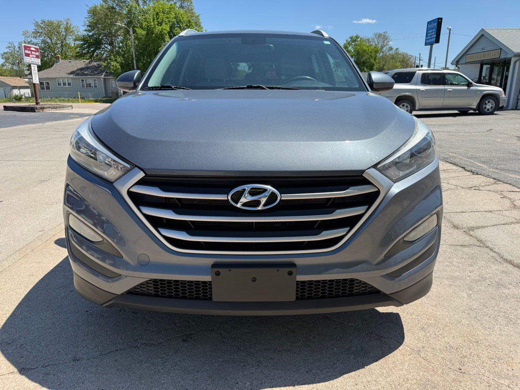 2018 Hyundai Tucson Image 8