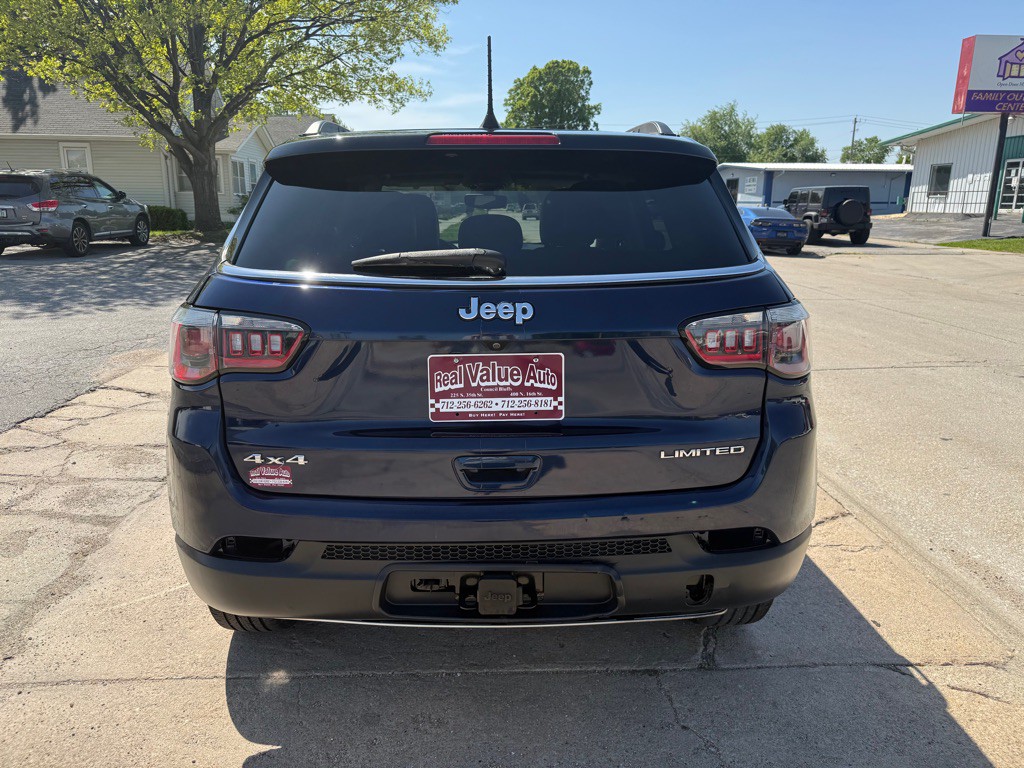 2017 Jeep Compass Image 4